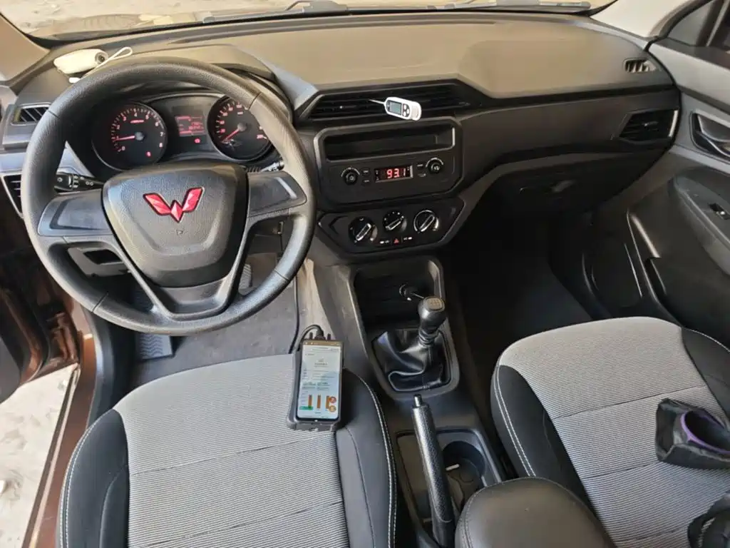 Wuling Motors Wuling Hongguang 2022 2021 1.5L S Basic LAR