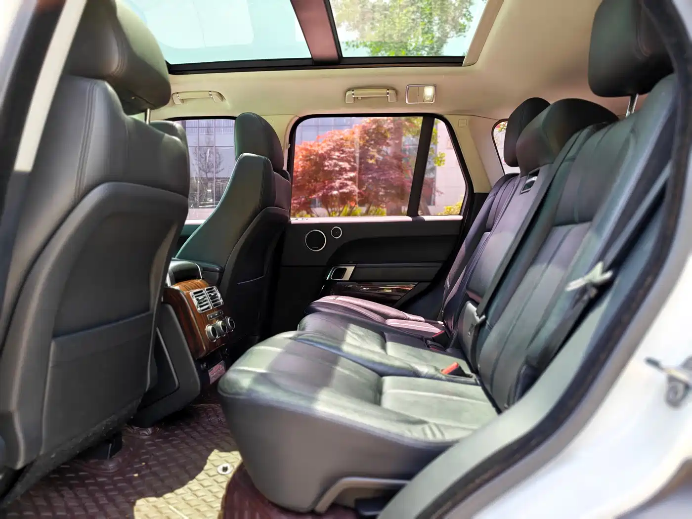 Land Rover Range Rover 2017 3.0 SC V6 Vogue фото 8