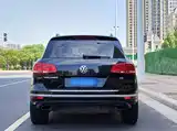 Фото 8 - Volkswagen Touareg