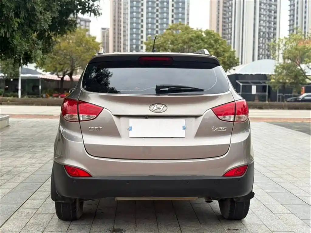 Hyundai Beijing Hyundai ix35 2015 2.0L Automatic 2WD Comfort China V фото 2