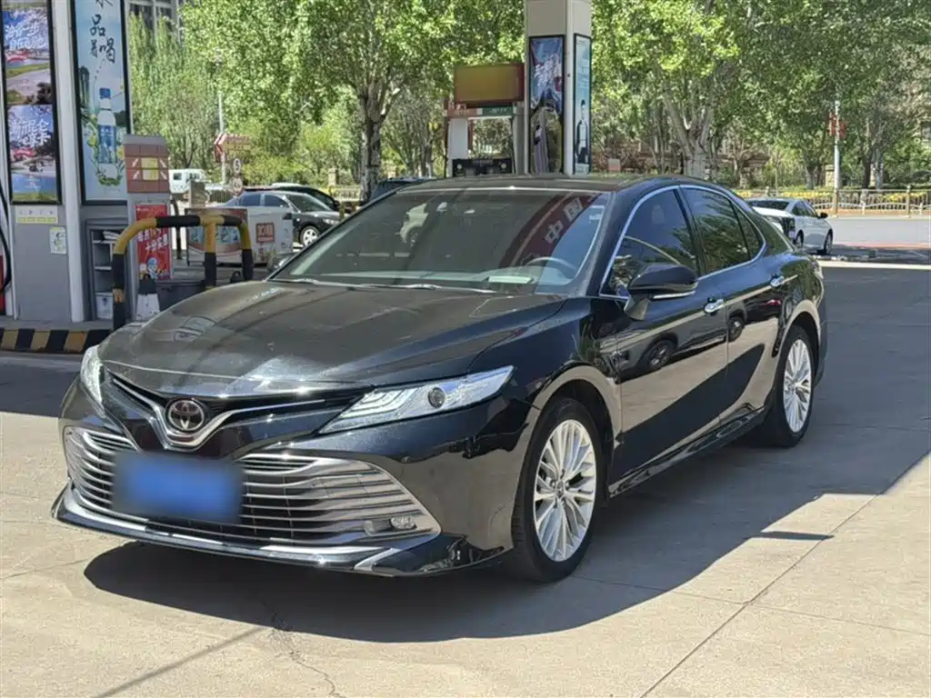 Toyota Camry 2019 2.5G Luxury Edition China VI фото 3