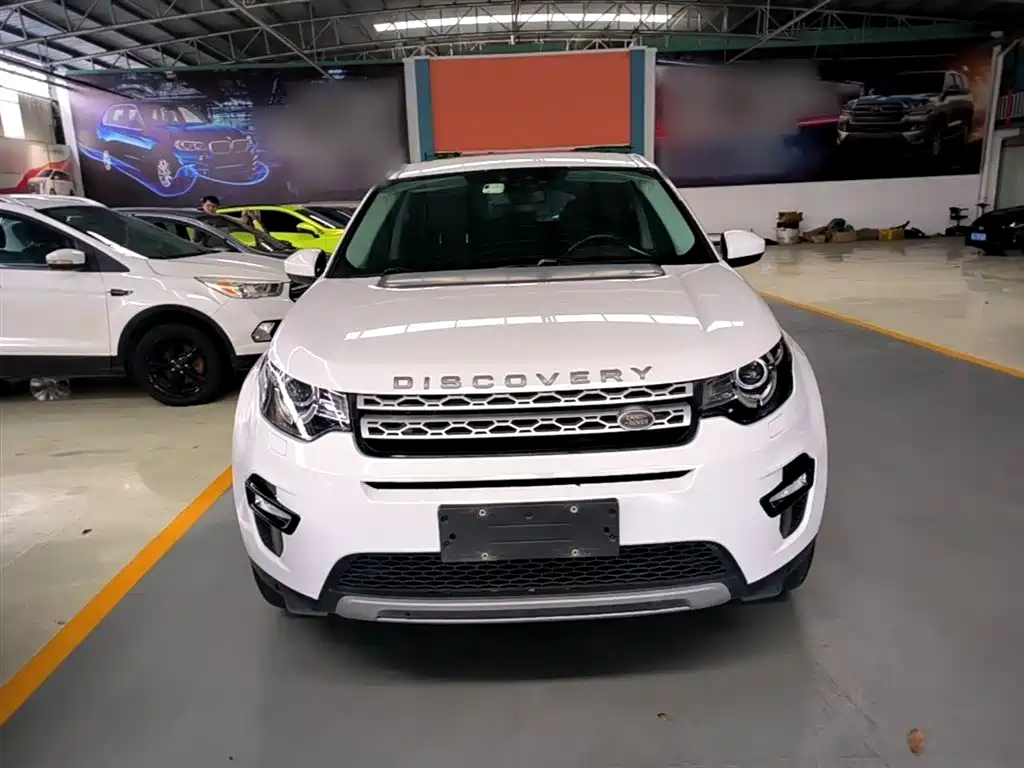 Land Rover Discovery Sport 2019 240PS HSE Edition China VI фото 3