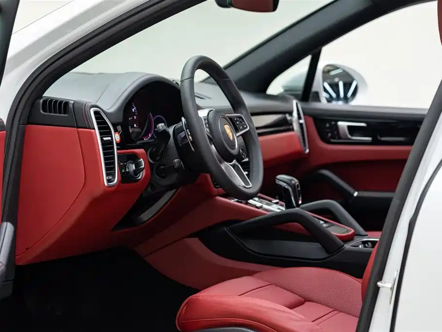 Porsche Cayenne 2019 Cayenne 3.0T фото 8