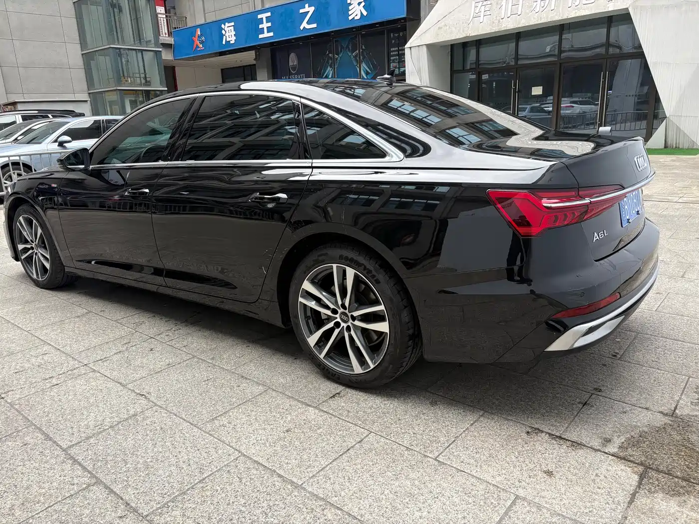 Audi A6L 2023 40 TFSI Luxury Dynamic фото 10