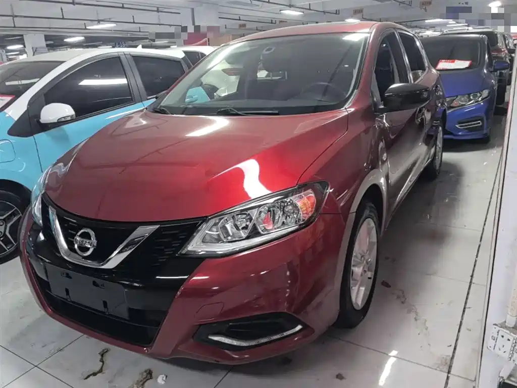 Nissan Tiida 2021 1.6L CVT Cool Edition