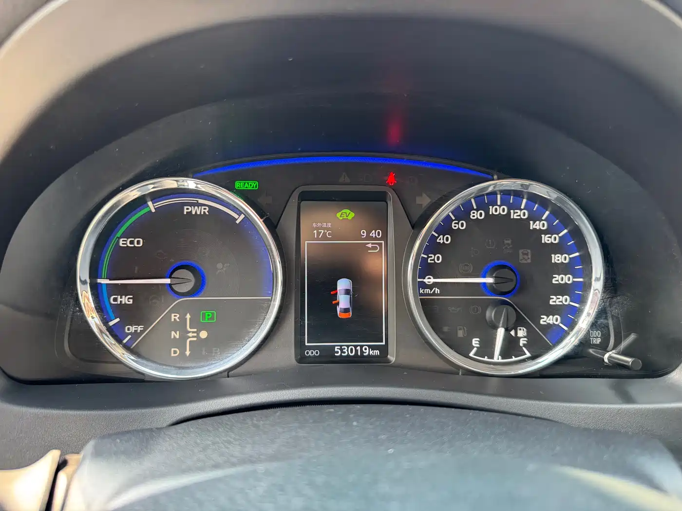 Toyota Corolla Twin Engine E+ 2019 1.8L E-CVT Leading Edition фото 9