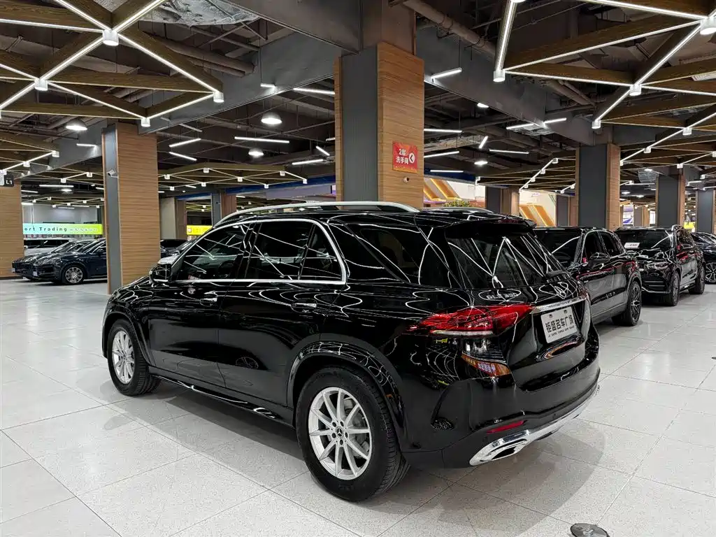 Mercedes-Benz GLE 2020 GLE 350 4MATIC Fashion фото 5
