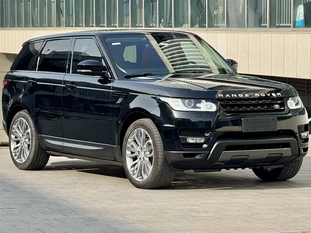 Land Rover Range Rover Sport 2016 Model 3.0 SC V6 HSE DYNAMIC фото 9