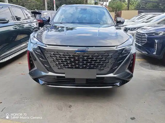 Changan Oshan Z6 2024 2023 Blue Whale 1.5T DCT Smart Leader