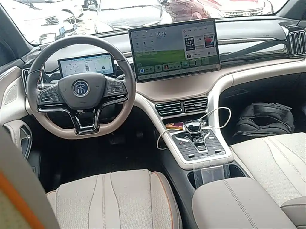 BYD Song Pro New Energy 2023 Champion Edition DM-i 110KM Excellence фото 10