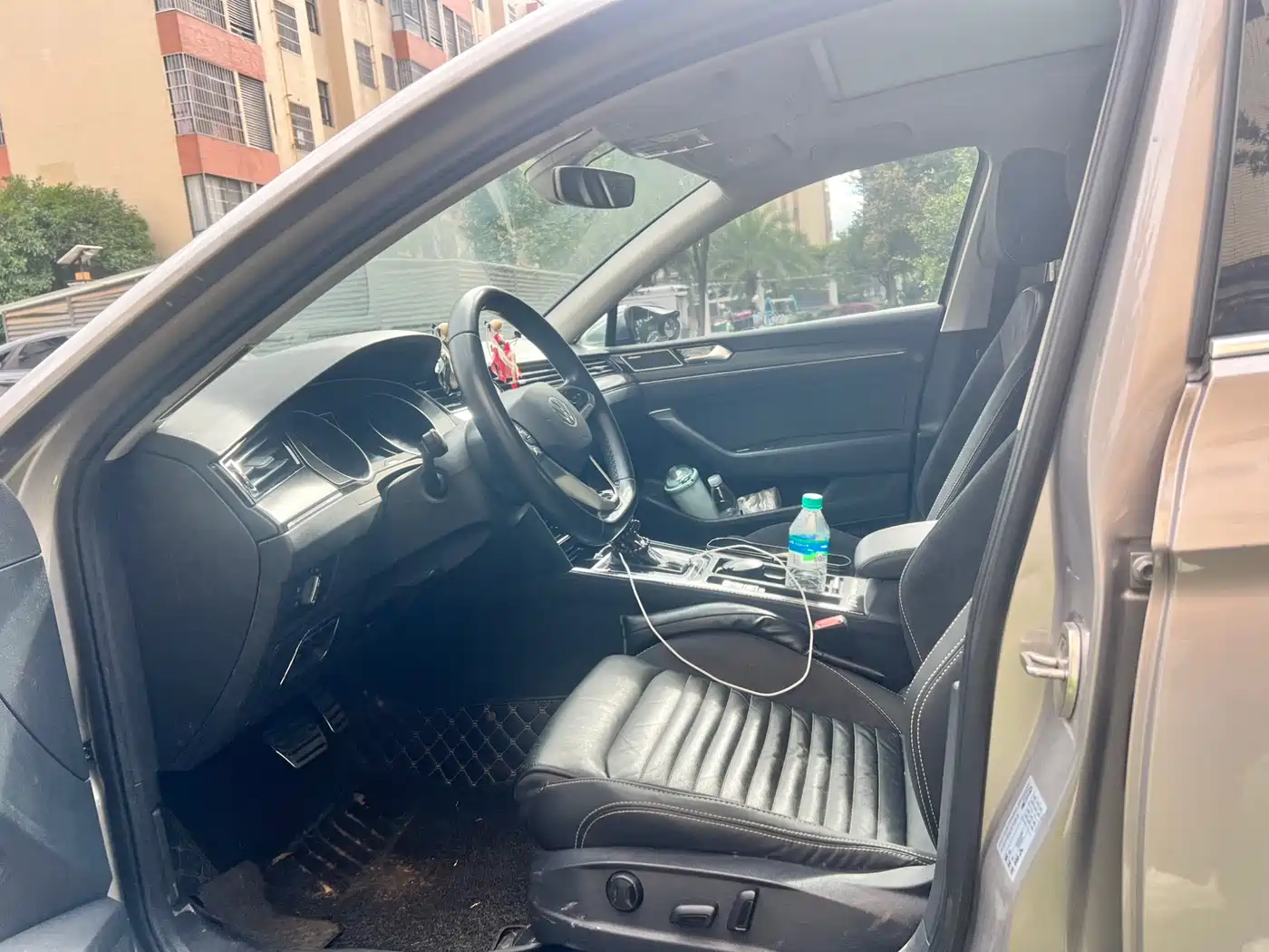 Volkswagen Magotan 2020 330TSI DSG Leading фото 3