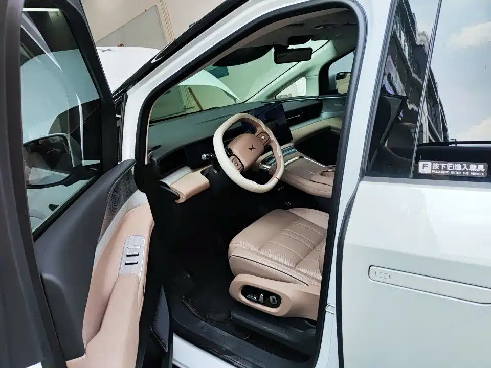 2026 XPeng X9