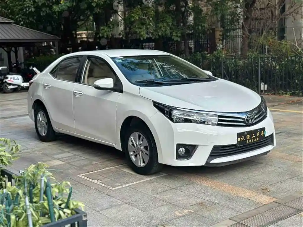 Toyota Corolla 2017 1.6L Manual GL фото 3