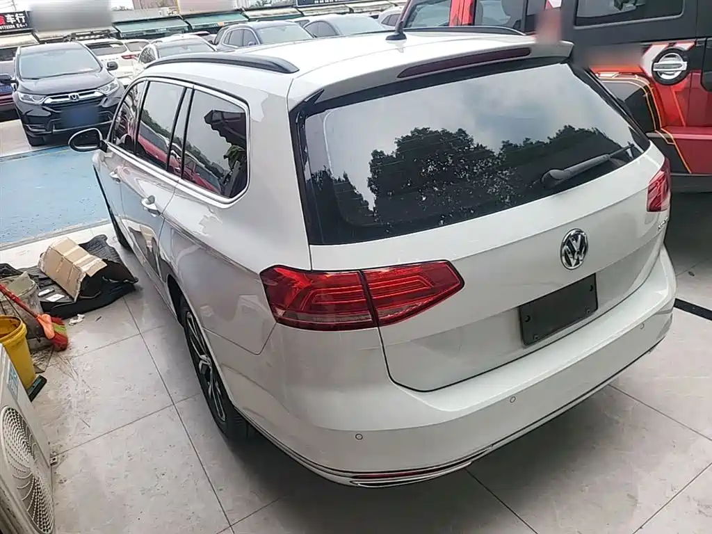 Volkswagen Weilan 2018 380TSI 2WD Comfort Edition фото 5