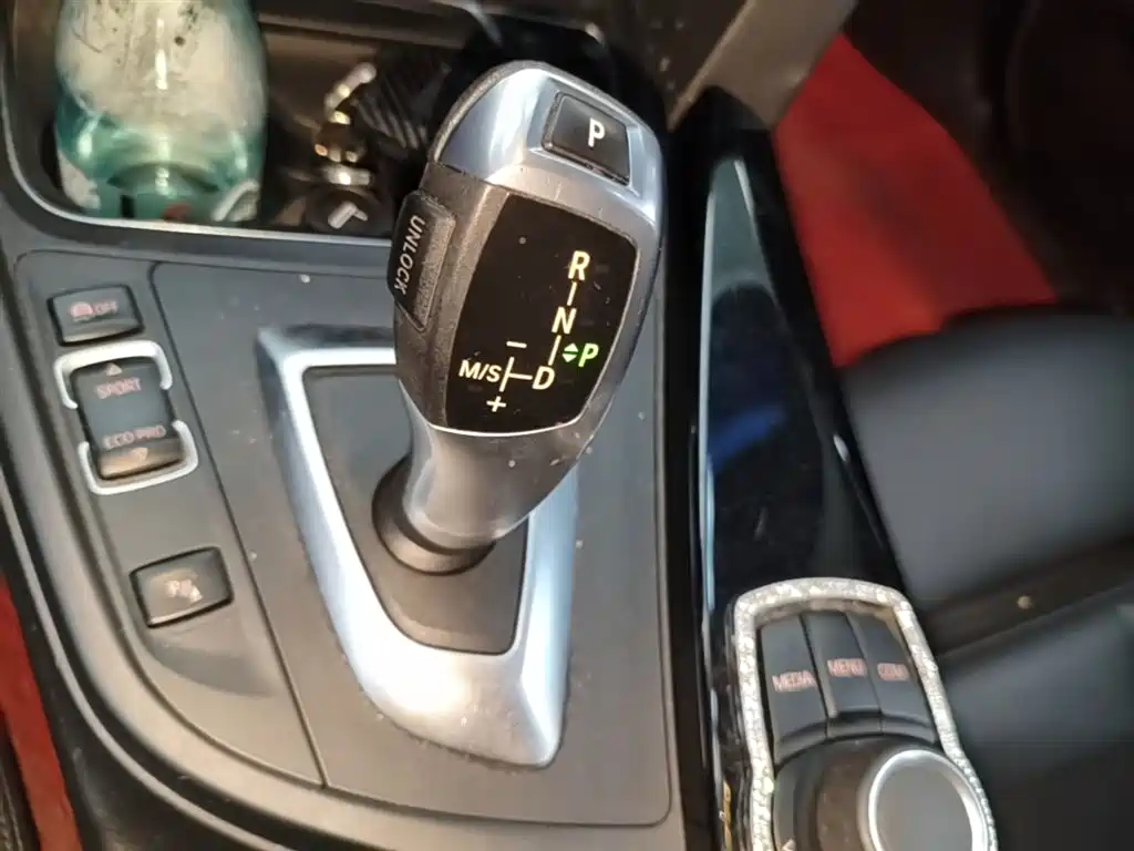 BMW 3 Series 2018 320Li Fashion Style фото 14