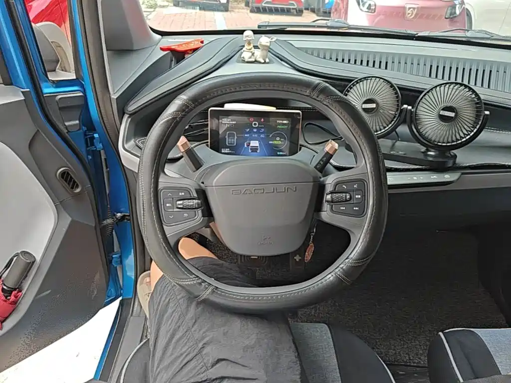 Baojun E200 2020 2020 305KM Smart Edition