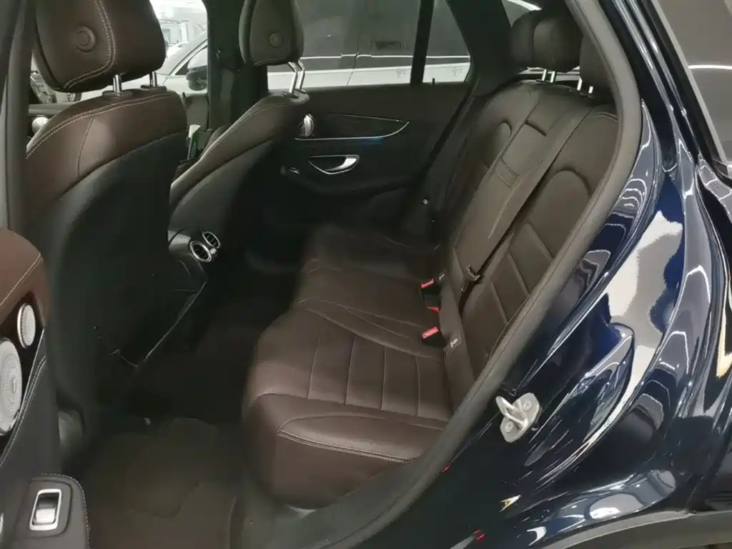 Mercedes-Benz GLC 2017 GLC 260 4MATIC Dynamic фото 17