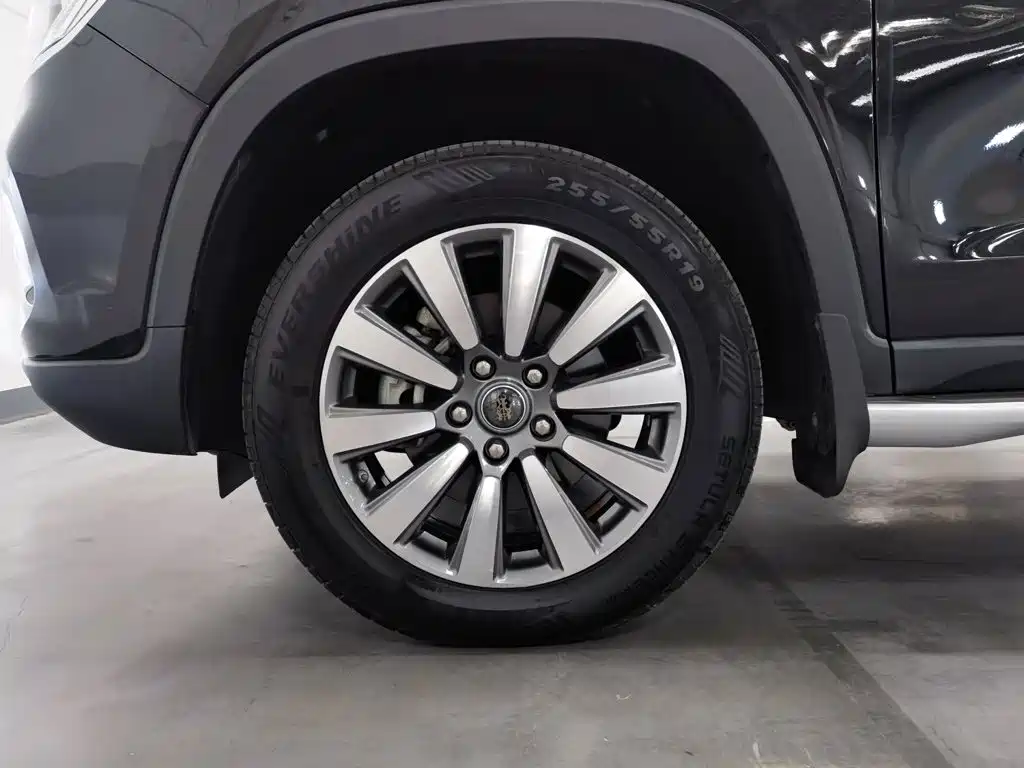 Photo 17 - Roewe RX8