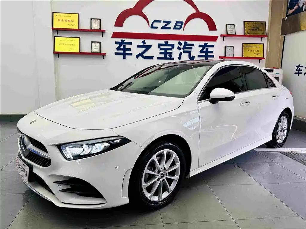 MERCEDES-BENZ CLASS A