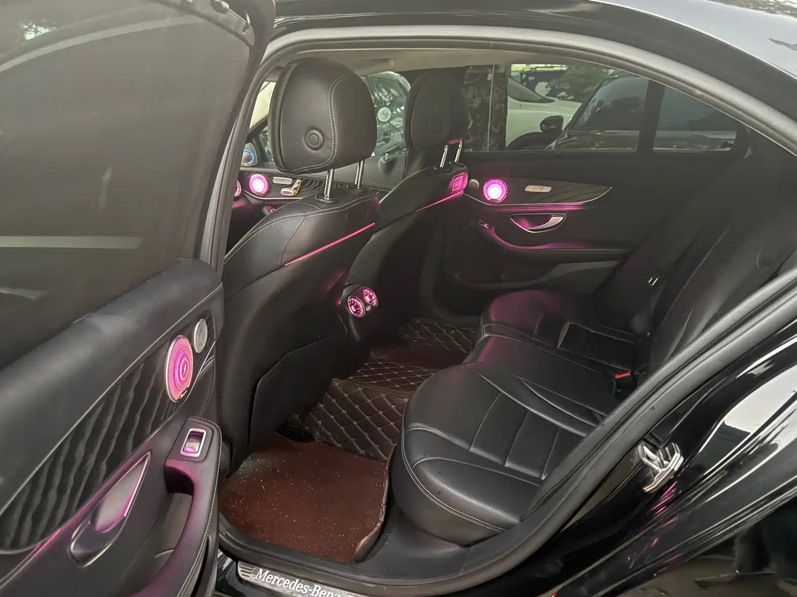Фото 5 - Mercedes-Benz C-Class