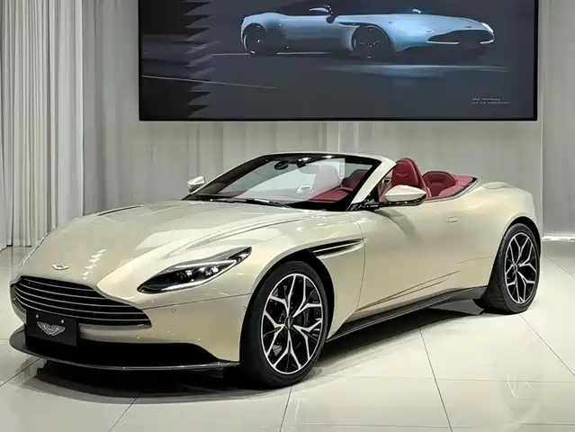 ASTON MARTIN DB11