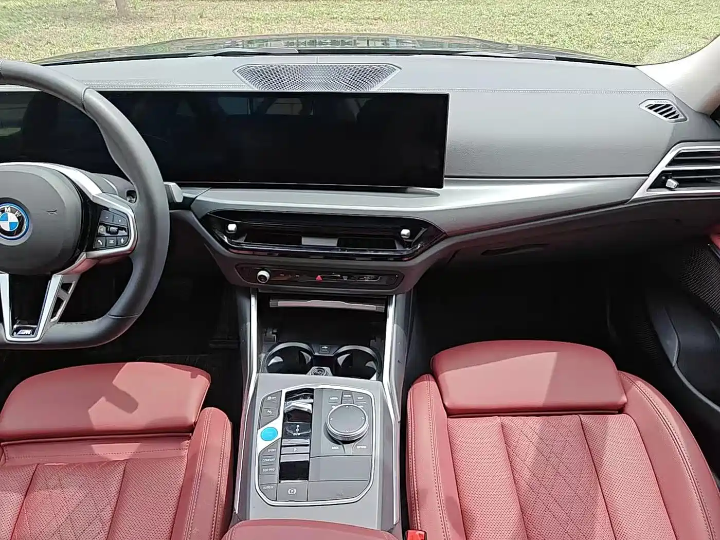 BMW i3 2025 eDrive 35 L фото 10