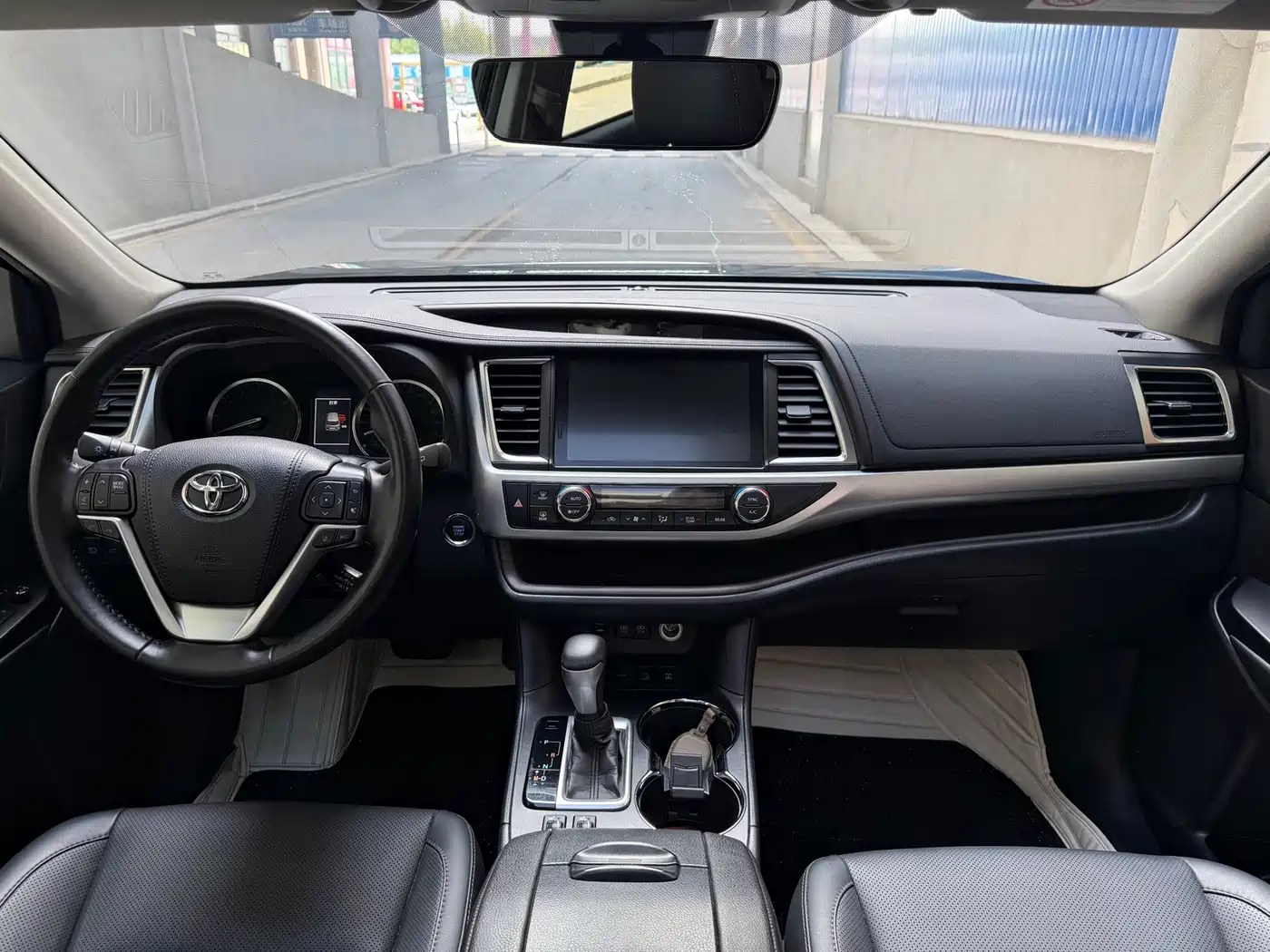 Toyota Highlander 2021 2.0T AWD Premium 7-Seater фото 11