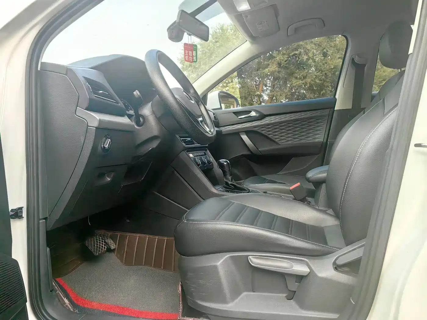 Volkswagen Tharu, миниатюра 7
