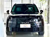 صورة 2 - Lynk & Co 900