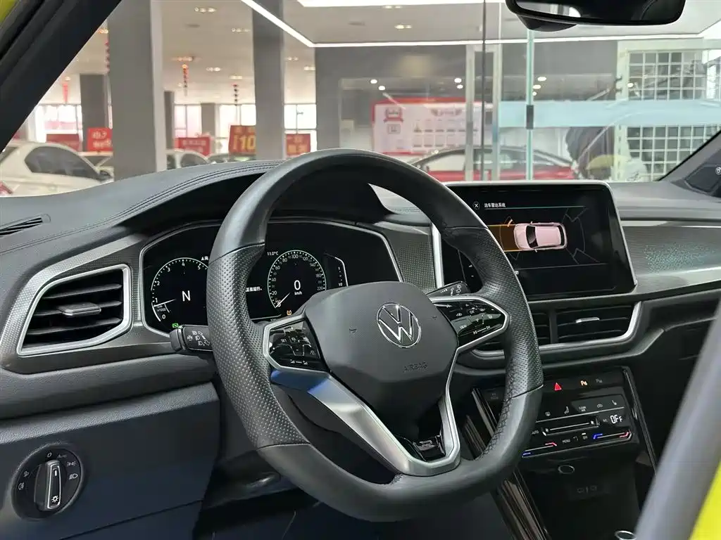 Volkswagen T-ROC 2023 300TSI DSG 2WD Starlight Edition фото 16