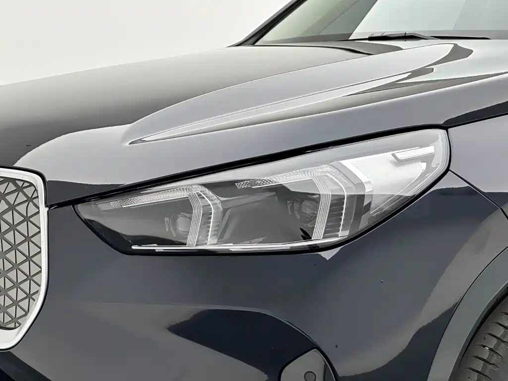 Photo 9 - BMW iX1