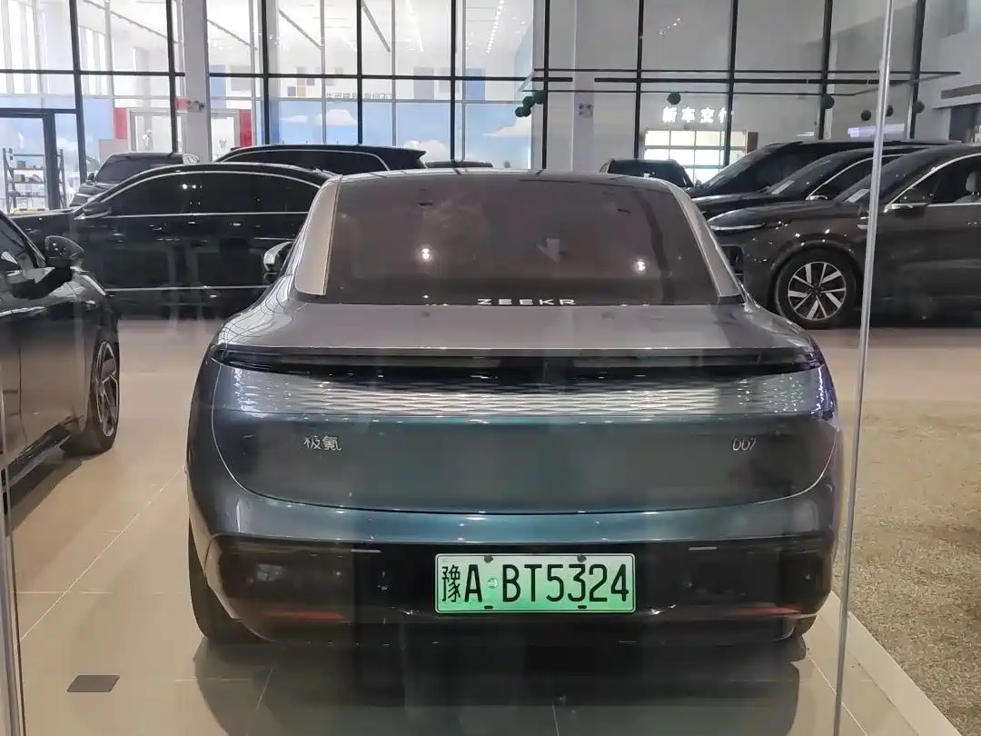 ZEEKR EXTREME KRYPTON 007