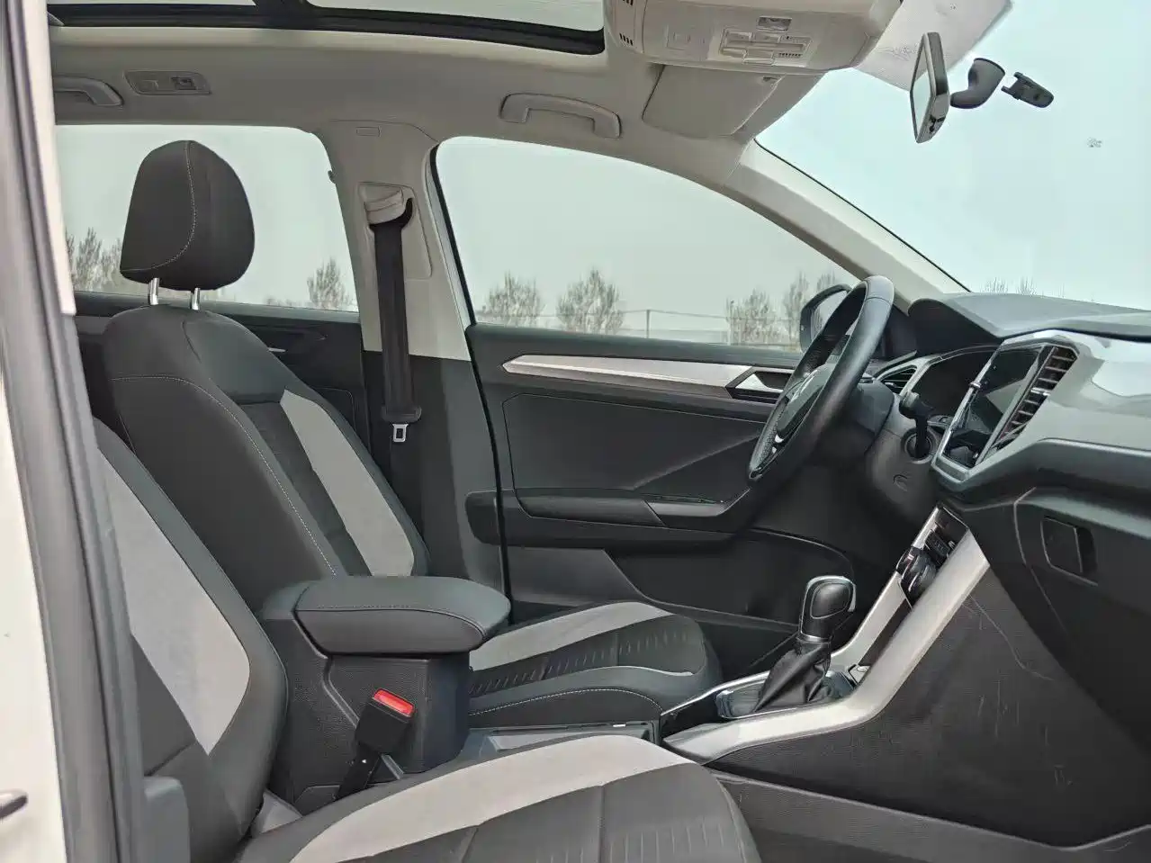 Volkswagen T-ROC 2022 280TSI DSG 2WD Elite PLUS фото 20