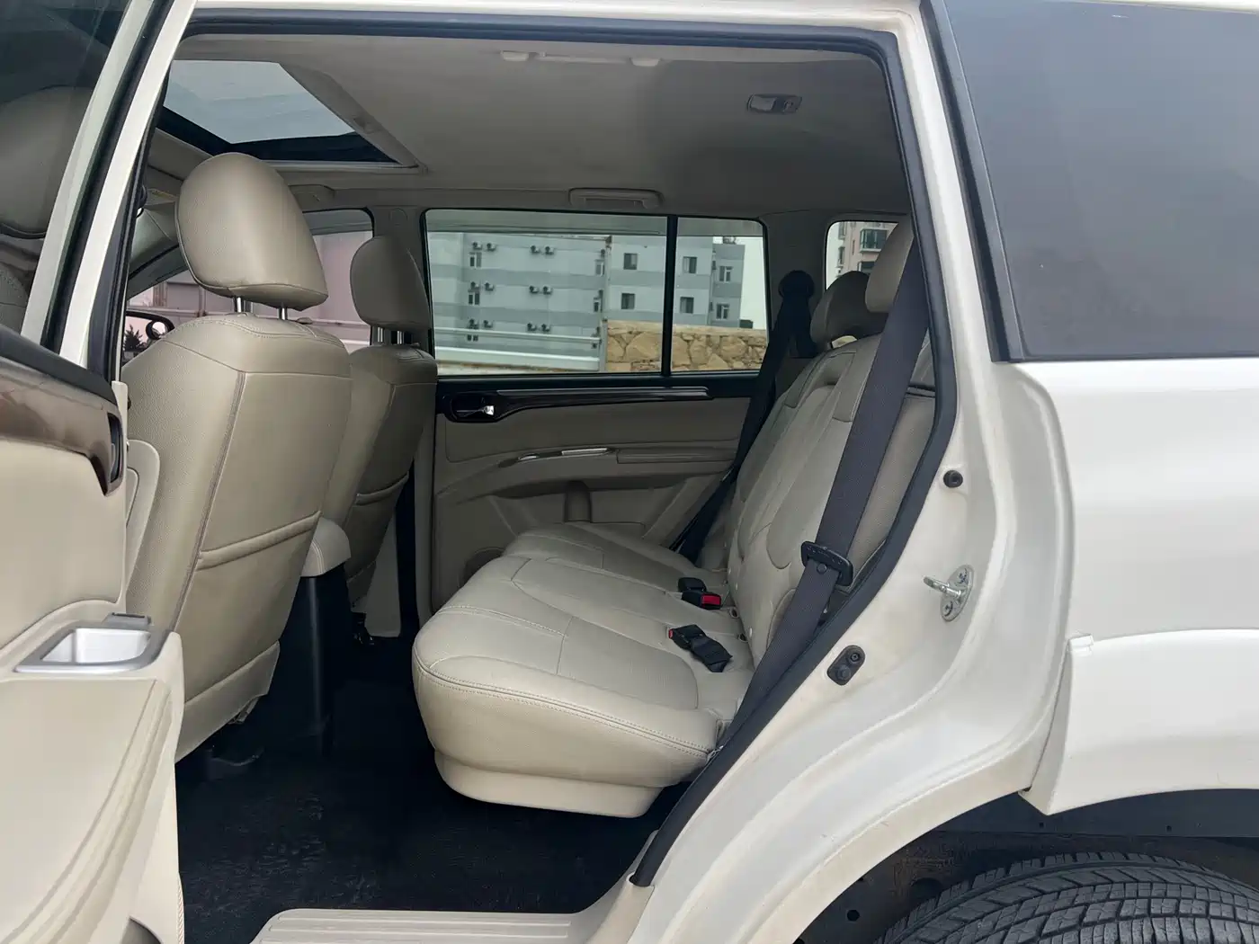 Mitsubishi Pajero Sport 2013 3.0L Automatic 2WD Luxury фото 7
