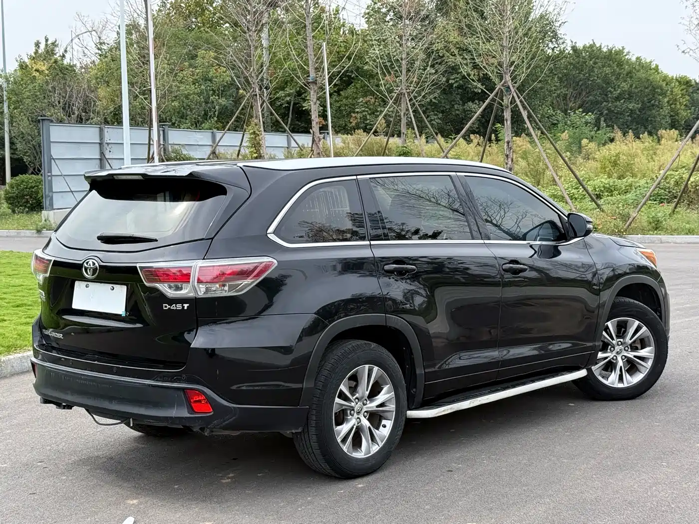 Фото 3 - Toyota Highlander