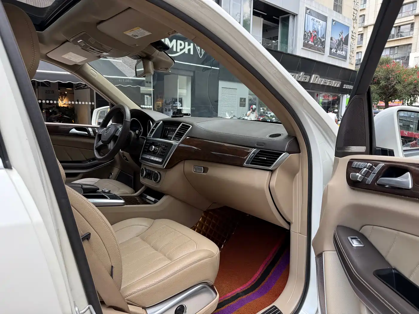 Mercedes-Benz GL-Class 2014 GL 350 CDI 4MATIC фото 24