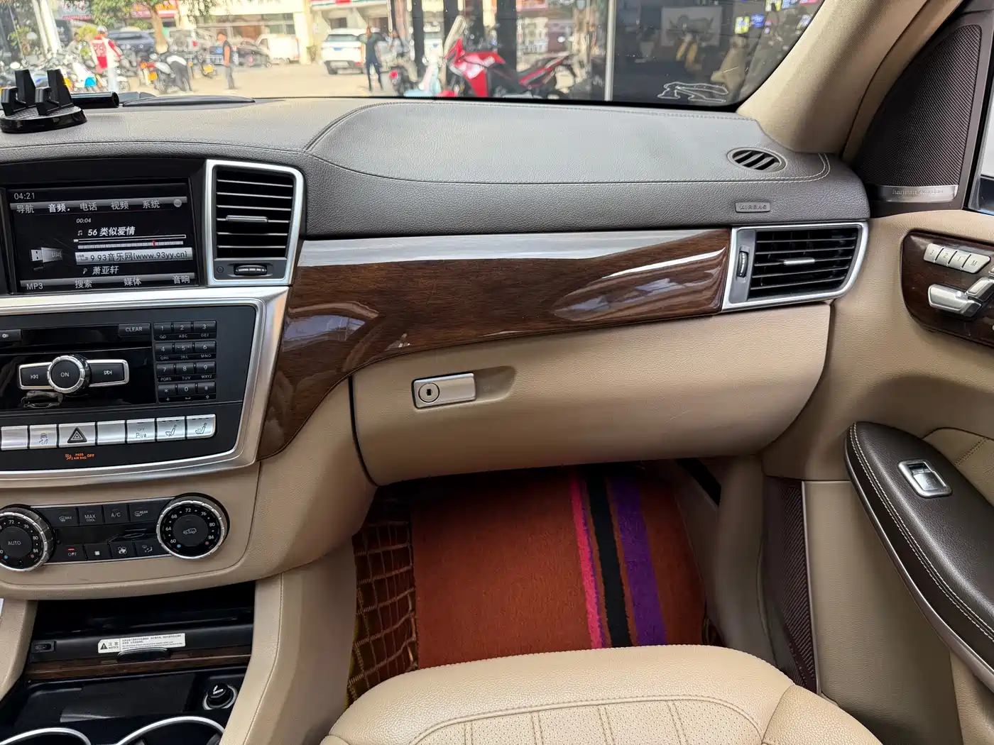 Mercedes-Benz GL-Class 2014 GL 350 CDI 4MATIC фото 15