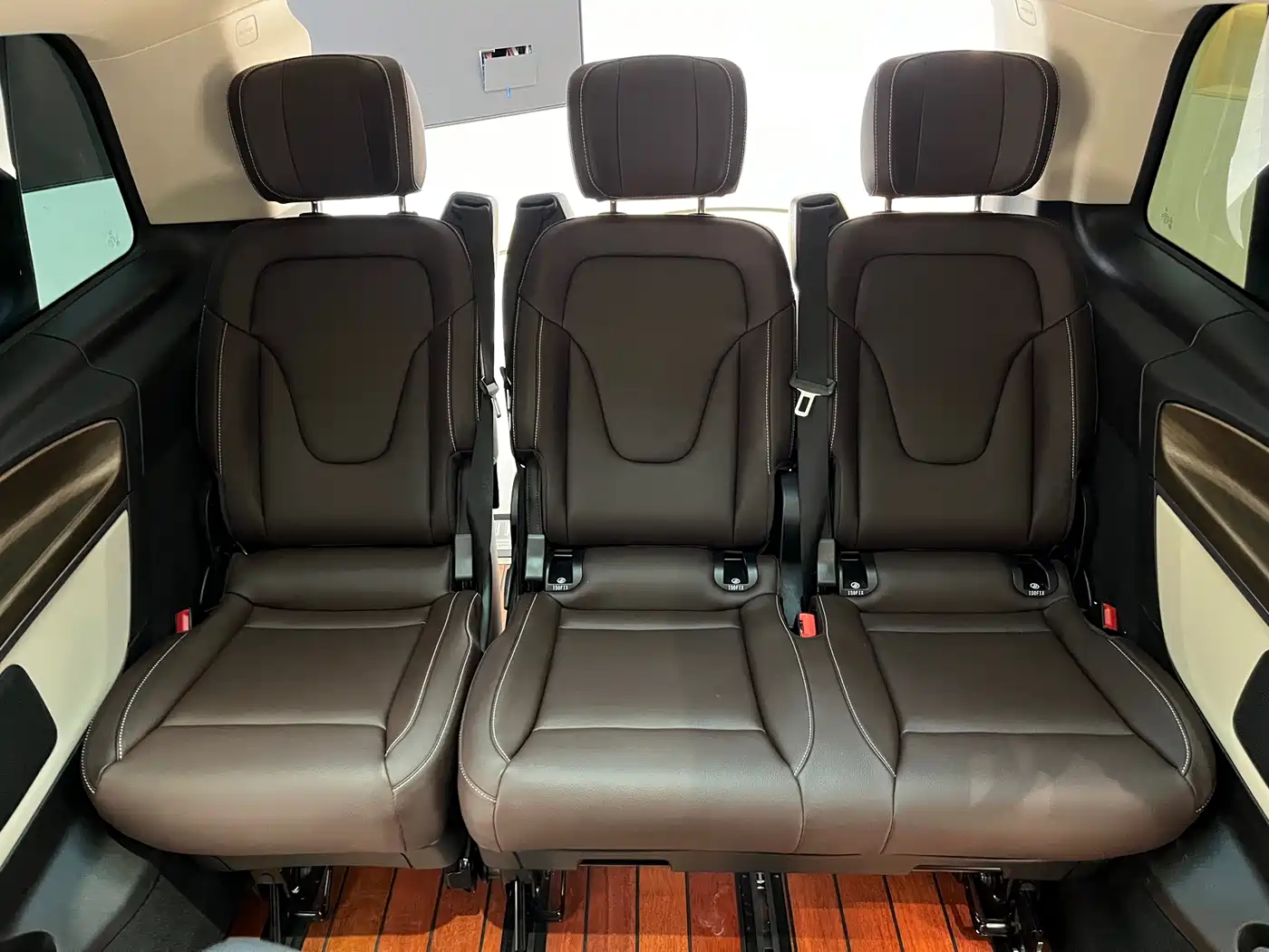 Mercedes-Benz V-Class 2022 V 260 Prestige Edition фото 14