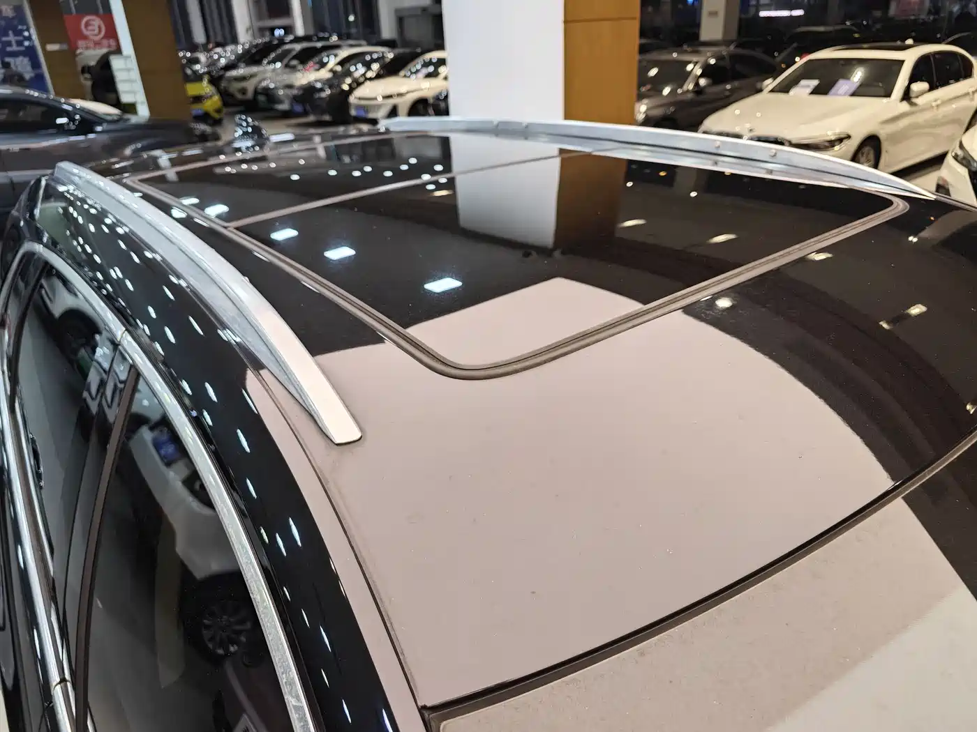 Cadillac XT5 2018 28T 4WD Luxury фото 35