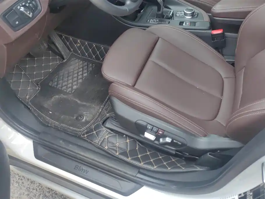 BMW X1 2021 sDrive20Li Fashion фото 9