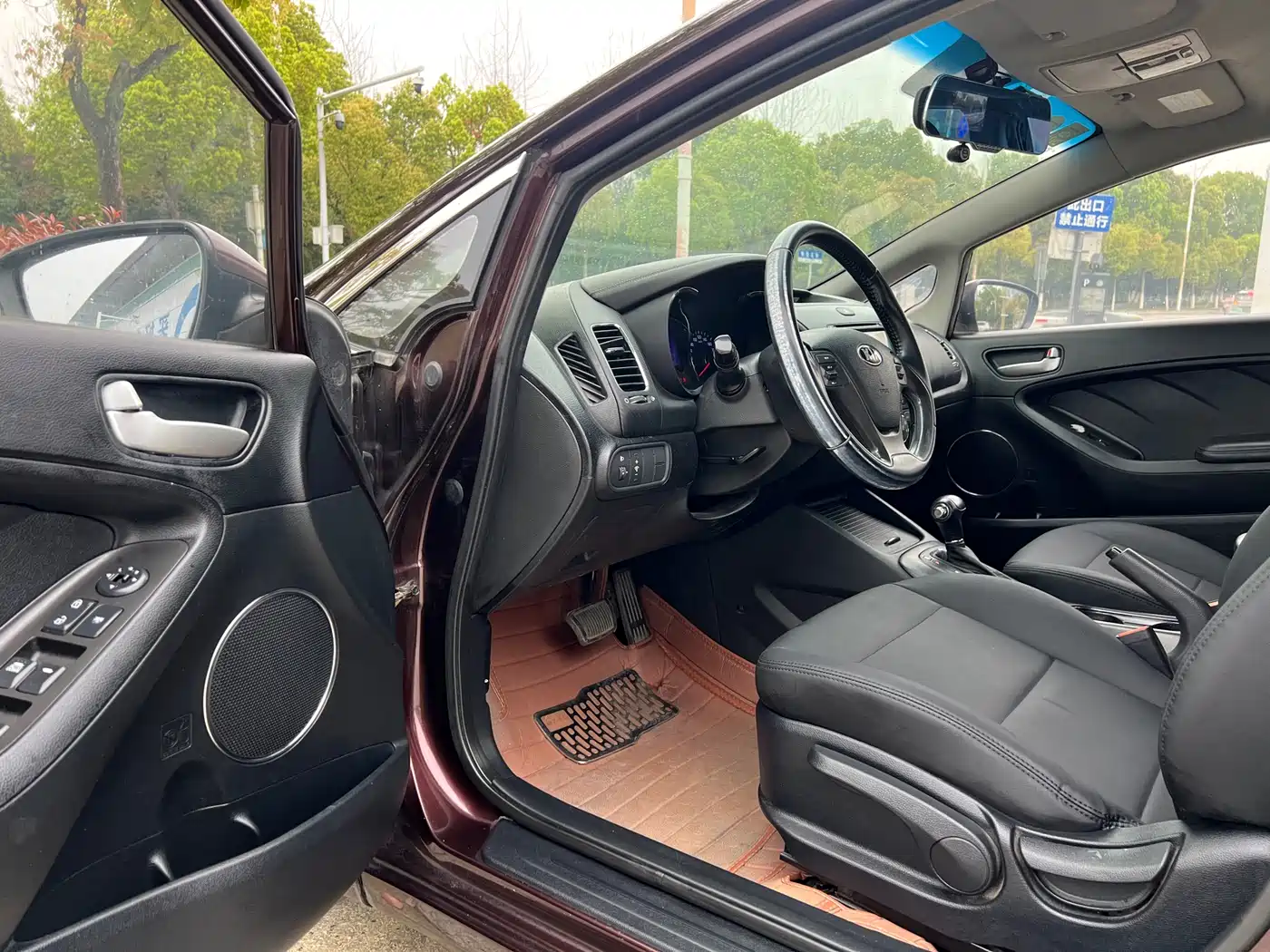 Kia K3 2013 1.6L Automatic GLS фото 13