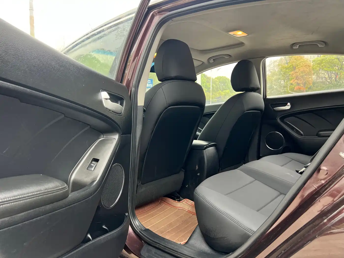 Kia K3 2013 1.6L Automatic GLS фото 15
