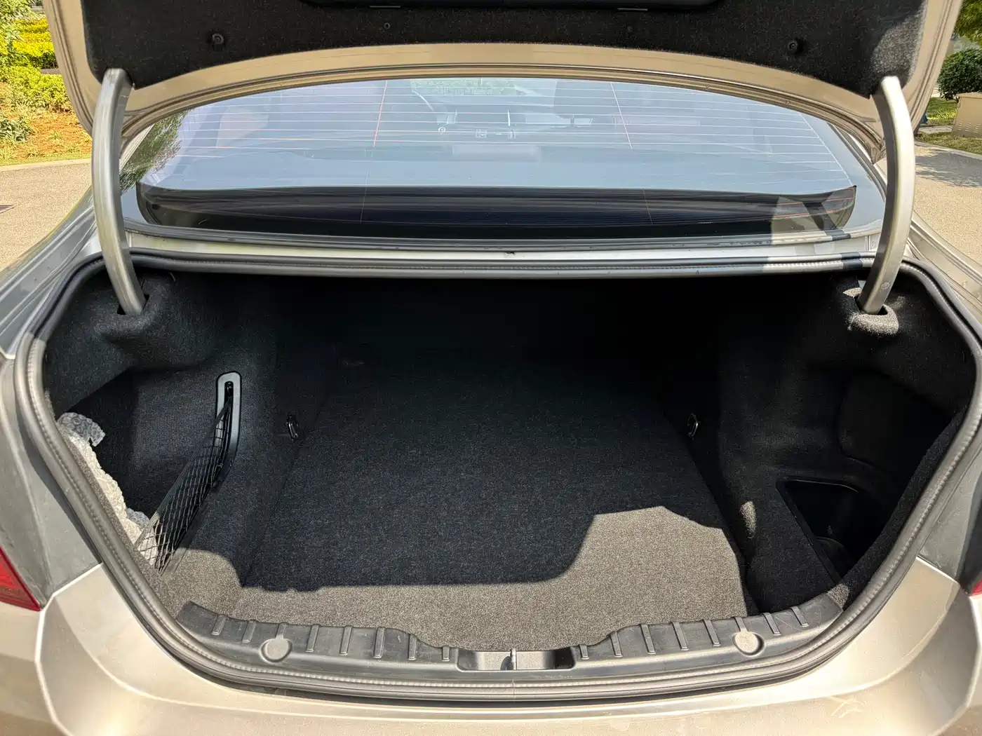 BMW 5 Series 2017 525Li Leading Edition фото 37