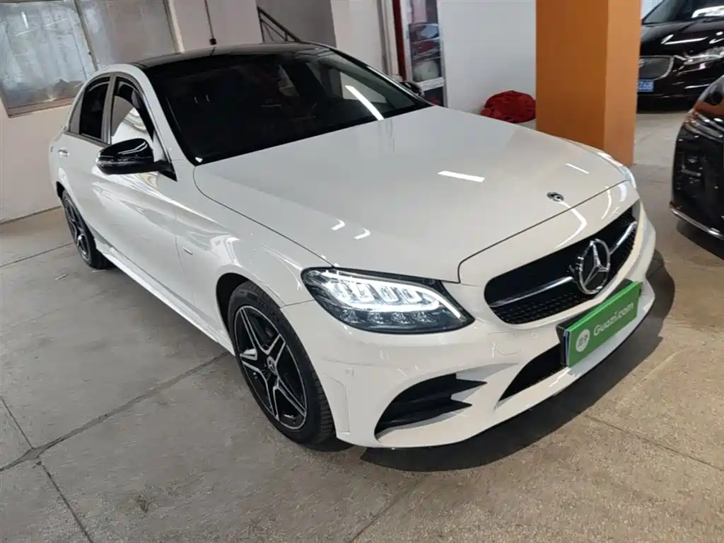 MERCEDES-BENZ CLASS C