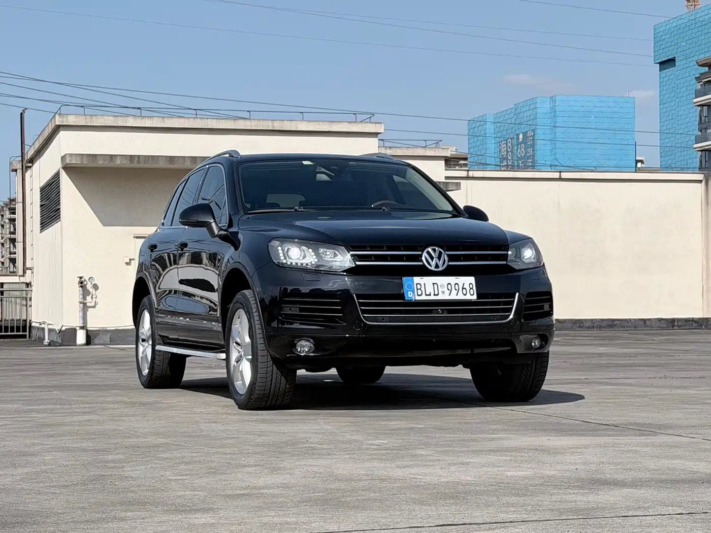 Volkswagen Touareg 2011 3.0TSI Luxury фото 2