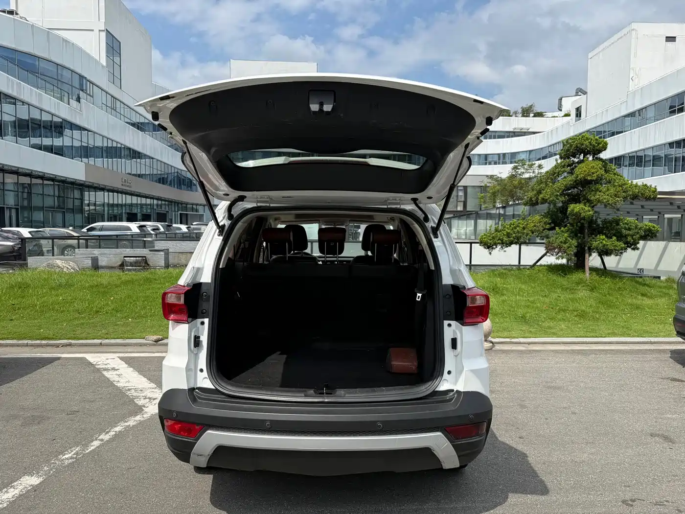 BAIC Huansu S3 2019 2016 S3L 1.5L Manual Premium