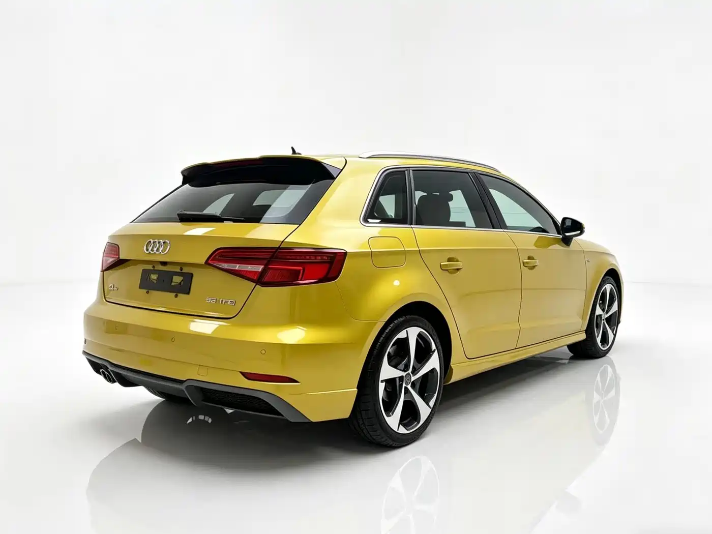 Audi A3 2017 Sportback 35 TFSI Sport фото 4