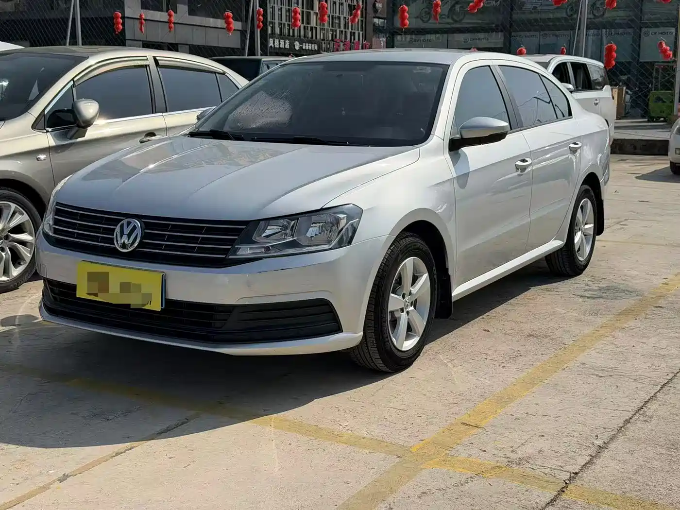 Volkswagen Lavida 2015 1.6L Manual Trend Edition