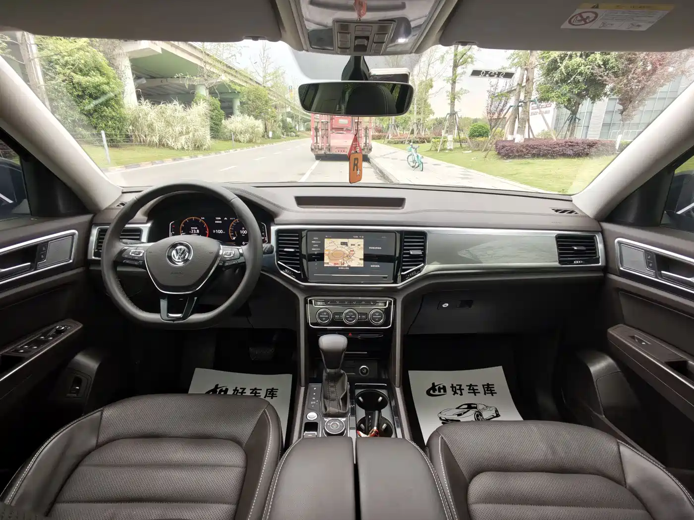 VOLKSWAGEN TOURANG
