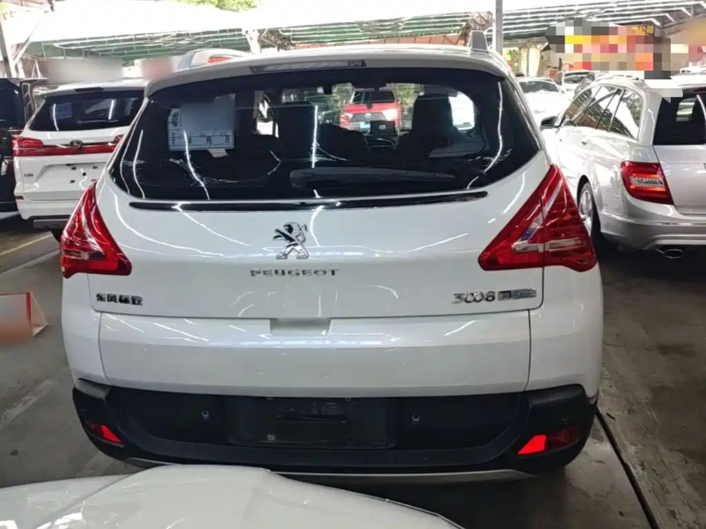 Peugeot 3008 2015 1.6THP Automatic Classic Edition фото 6
